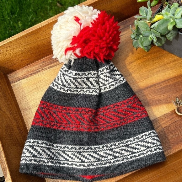 Vintage 100% Wool Top Notch Knits Pom Pom Ski Hat Cap - Picture 3 of 5